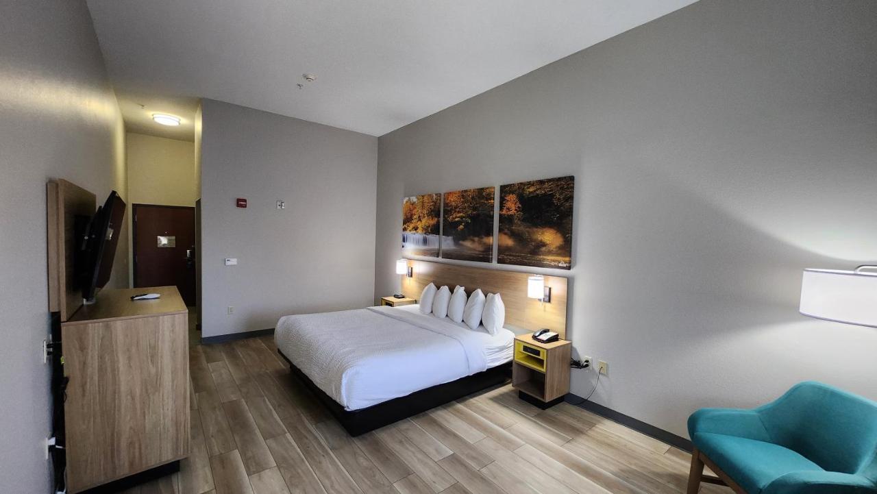 Days Inn & Suites By Wyndham Russellville Εξωτερικό φωτογραφία