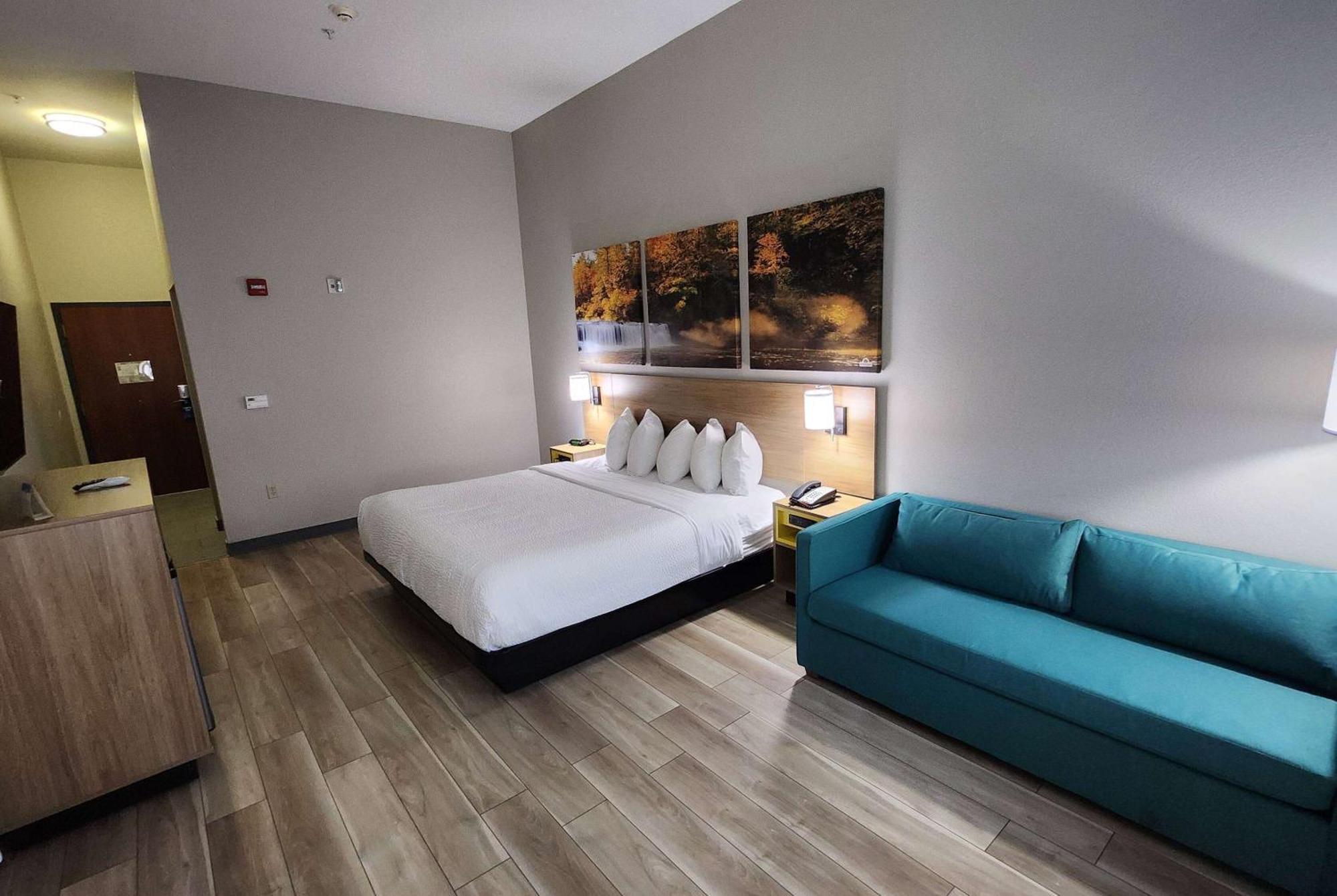 Days Inn & Suites By Wyndham Russellville Εξωτερικό φωτογραφία